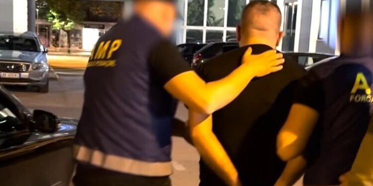 10 adresa në Instagram me emra vajzash, ‘polici’ që zhvaste eskortat i përfshirë në prostitucion