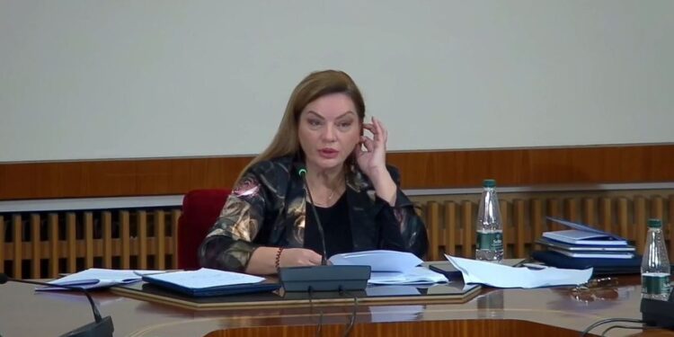 Dështon sërish mbledhja e Komisionit Hetimor për koncensionet në Shëndetësi