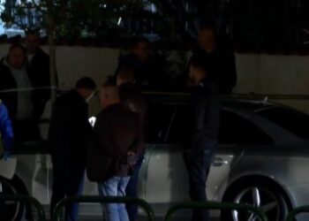 FOTO/ Ky është 18-vjeçari që u vra me thikë në Shkozë