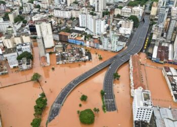BRAZIL/ Mbi 100 të vdekur nga përmbytjet katastrofike