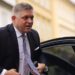 Plagoset kryeministri i Sllovakisë, Robert Fico