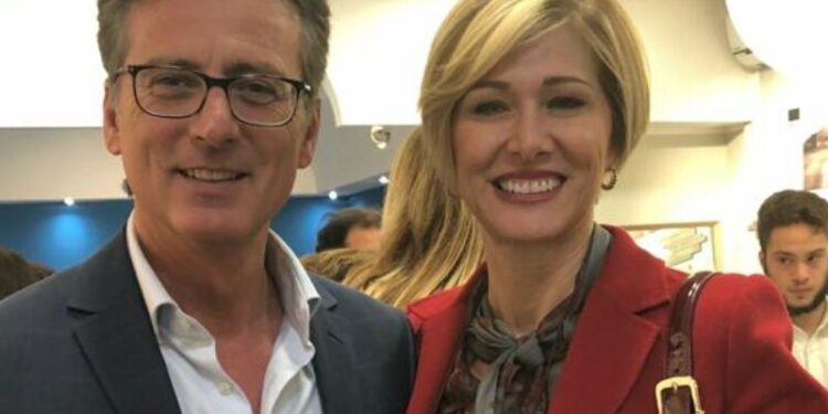“E vranë burrin tim”, gjendet i pajetë në makinën e tij bashkëshorti i eurodeputetes italiane, dyshohet se…