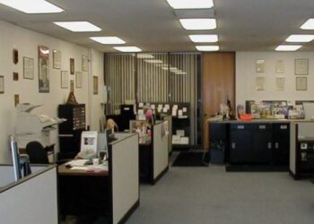 Rrogat u rritën, por puna në shtet po preferohet më pak, bien aplikimet