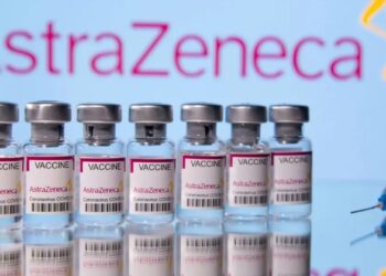 AstraZeneca pranon se vaksina e saj Covid mund të shkaktojë mpiksje të rrallë gjaku