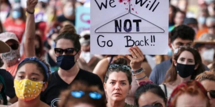 Hyn në fuqi ndalimi i aborteve pas gjashtë javëve shtatzëni në Florida