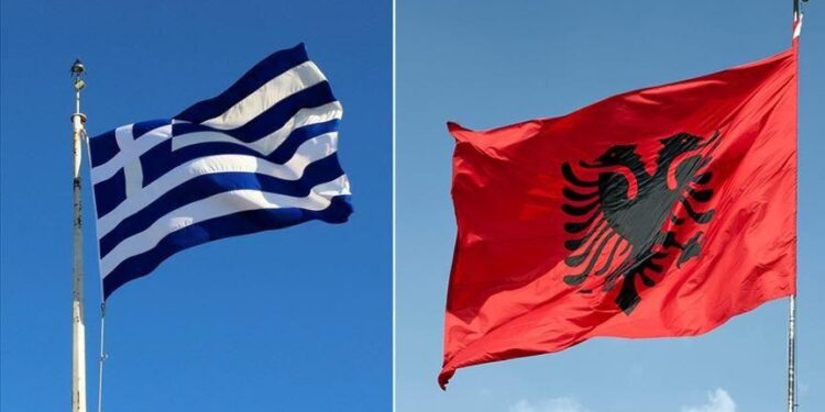 DW: “Belerizimi” i marrëdhënieve greko-shqiptare dhe pasojat