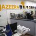Bastisen zyrat e Al Jazeera, qeveria izraelite urdhëron mbylljen e stacionit televiziv