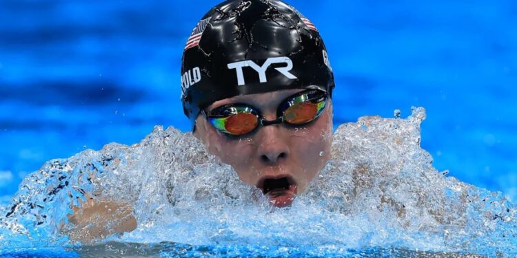 “Isha vetëm 15 vjeç”/ Notarja akuzon ish-trajnerin se abuzoi seksualisht me të: Më la shtatzënë dhe abortova