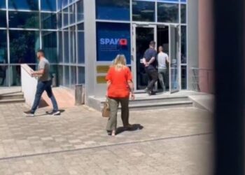 Një orë në SPAK, ish-deputetja e PD: Isha për diçka personale