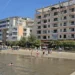 Fluksi i turistëve shton kërkesat për punë, bizneset në Durrës sytë te filipinasit