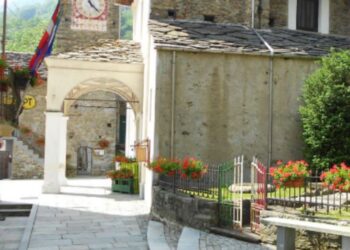 Janë vetëm 46 banorë, 30 prej tyre kandidatë për kryetarë, historia e veçantë e fshatit italian