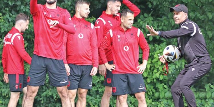 Sfida në orën 15:00/ Dy balotazhe nga mbrojtja në sulm, si ndryshon formacioni i Shqipërisë kundër Kroacisë