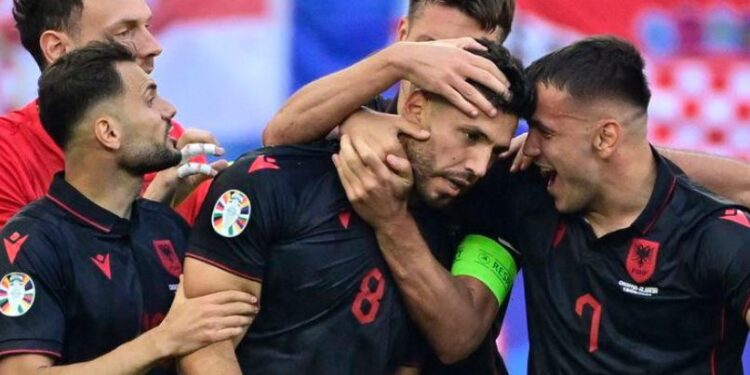 BBC: Shqipëria gati për të shkruar historinë ndaj Spanjës