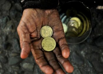 Shqipëria me përqindjen më të lartë të popullsisë në rrezik varfërie në Europë