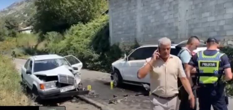 Aksident në aksin Balldre-Torovicë, plagoset një shofer dhe pasagjerja