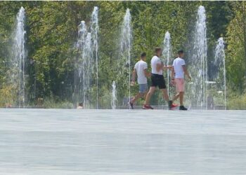 Sot 42 gradë, temperaturat në këtë vend arrinë 44