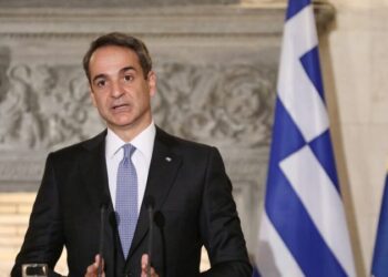 Kompanitë në botë i shkurtojnë, Greqia prezanton ditën e 6 të punës