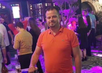 Inxhineri nga Bilishti u fut në kurth nga bashkëjetuesi i të dashurës, autori e ftoi natën në takim dhe e dhunon brutalisht