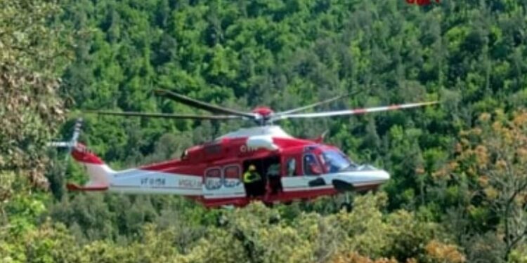 Po prisnin pemët në mal, aksidentohen rëndë 4 të rinj shqiptarë në Itali