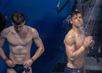 E dini pse zhytësit bëjnë dush para garës në Lojërat Olimpik?Arsyeja s’është higjiena!