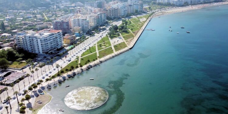 Hotelet në Sarandë dhe Ksamil ulin çmimet, nisin fushata në rrjete sociale