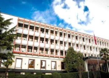 Keni humbur dokumentet e udhëtimit apo ju ka skaduar afati? Ministria e Jashtme ka një njoftim të rëndësishëm