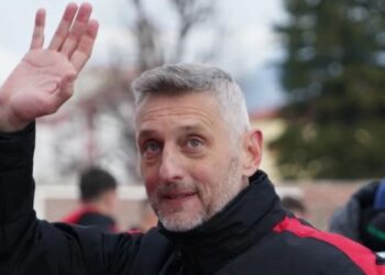 Partizani kërkon t’i marrë trajnerin Skënderbeut