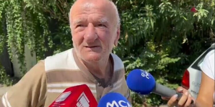 “Autori ka dhe gruan në azil. Mirë na trajtojnë. Kemi dhe infermiere. Po, kemi kujdes”, tha Haziz Abdija.