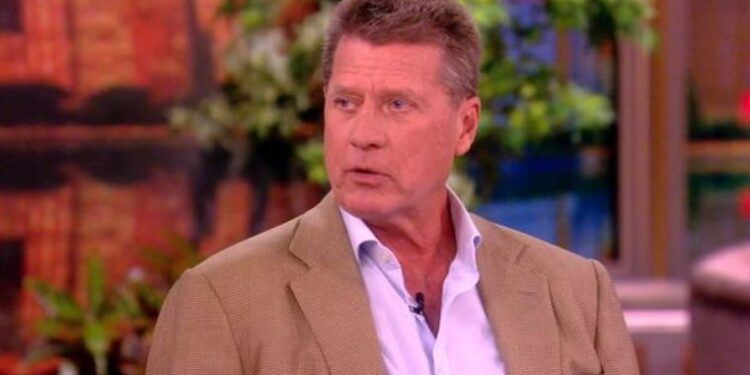 Nipi i Trump-it kundër tij: Është i çmendur, do të votoj Kamala Harris